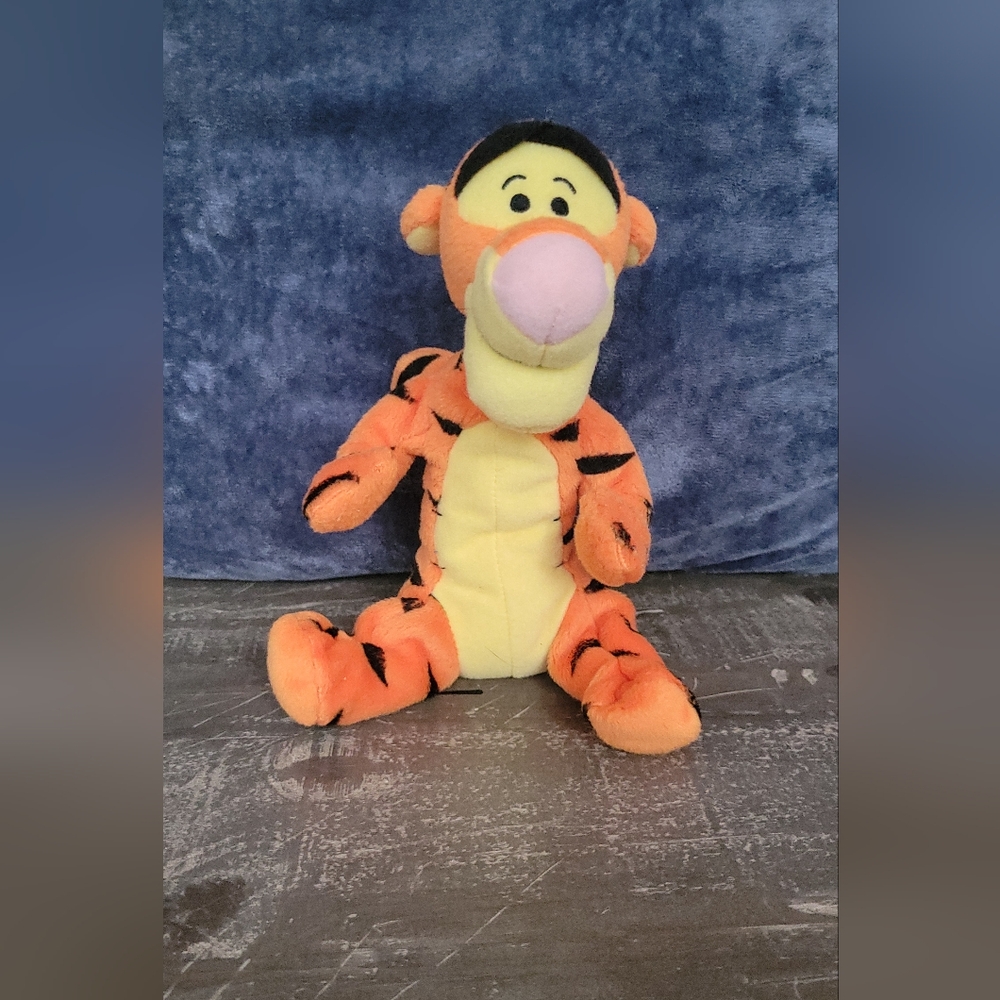 Vintage Disney Tigger Beanie